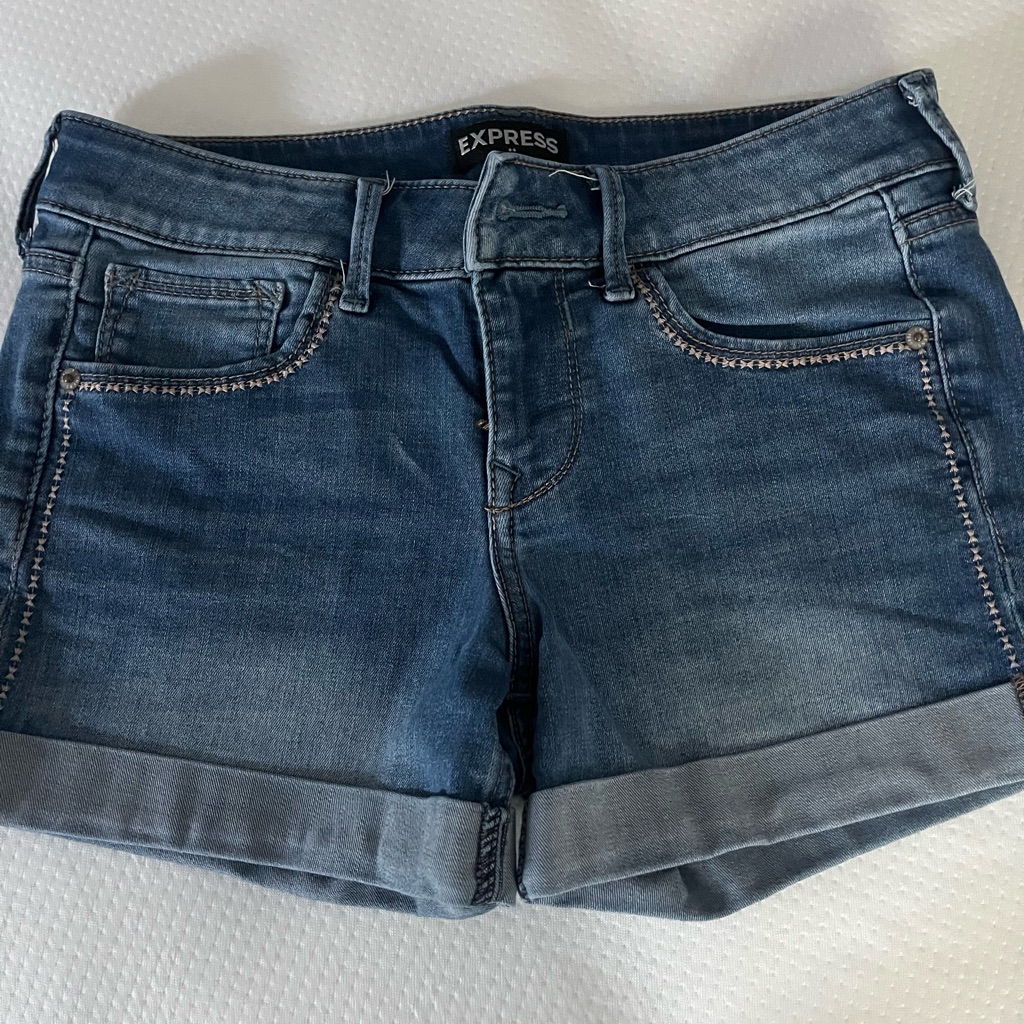 Express Women's Classic Blue Jean Shorts